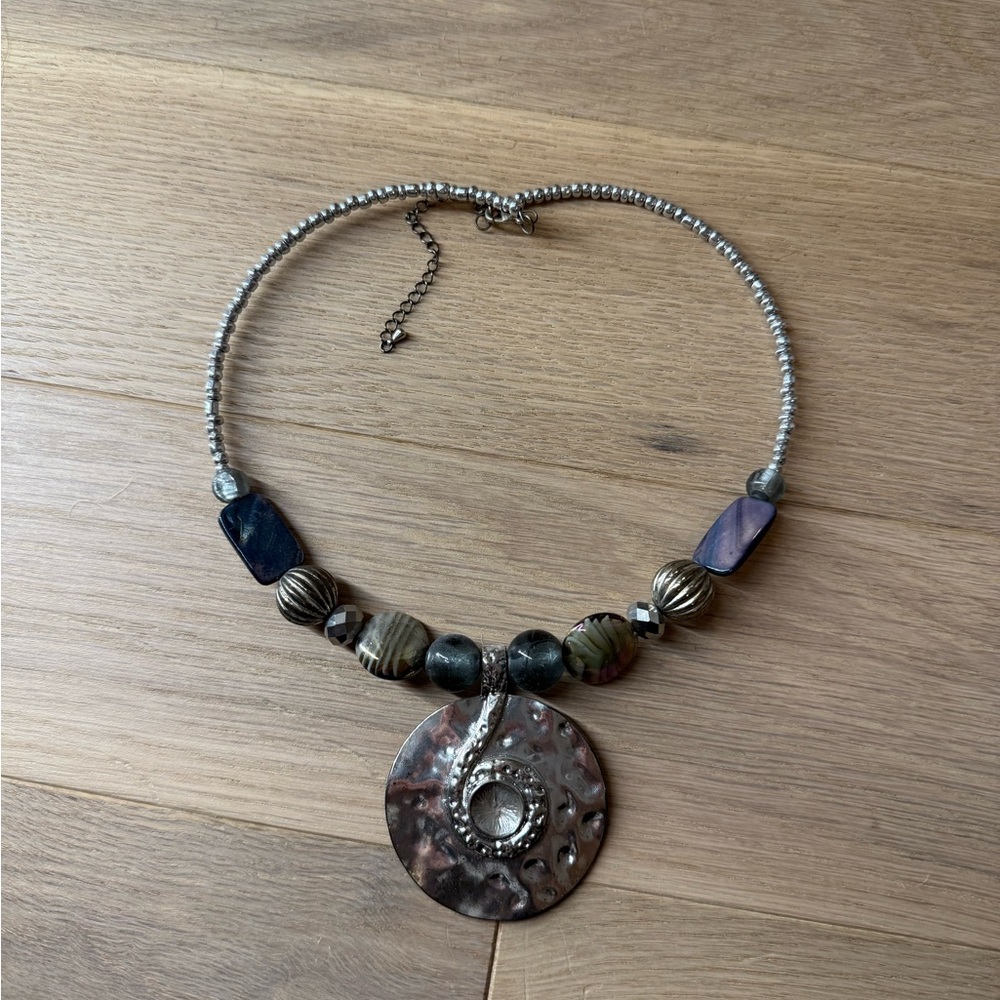 Beachy Silver Shell Beaded Necklace 90s Y2K Festival Resortwear